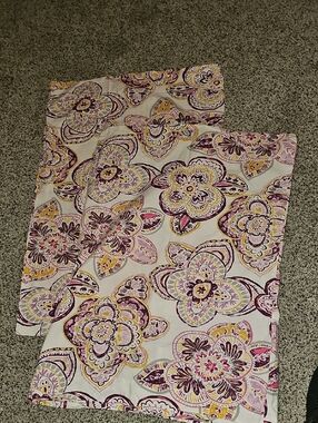 Pb Teen Pottery Barn Boho Paisley Floral Pillow Shams in Pink, Purple & Yellow